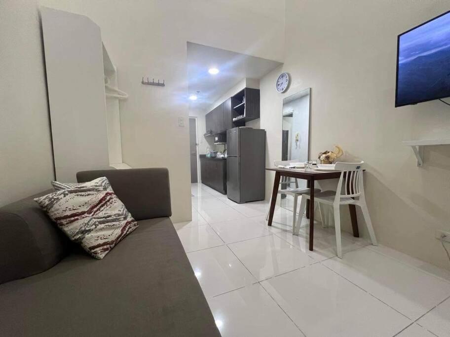 Cozy High Ceiling Studio @ Ortigas Near Podium, Megamall Apartamento Manila Exterior foto