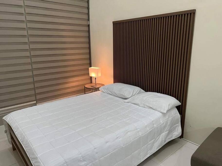 Cozy High Ceiling Studio @ Ortigas Near Podium, Megamall Apartamento Manila Exterior foto